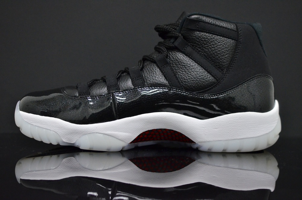 Air Jordan 11 XI 72-10 Christmas 2015