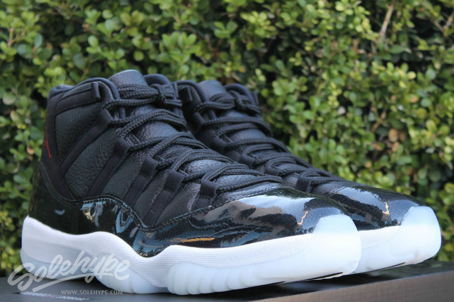 Air Jordan 11 72-10 378037-002